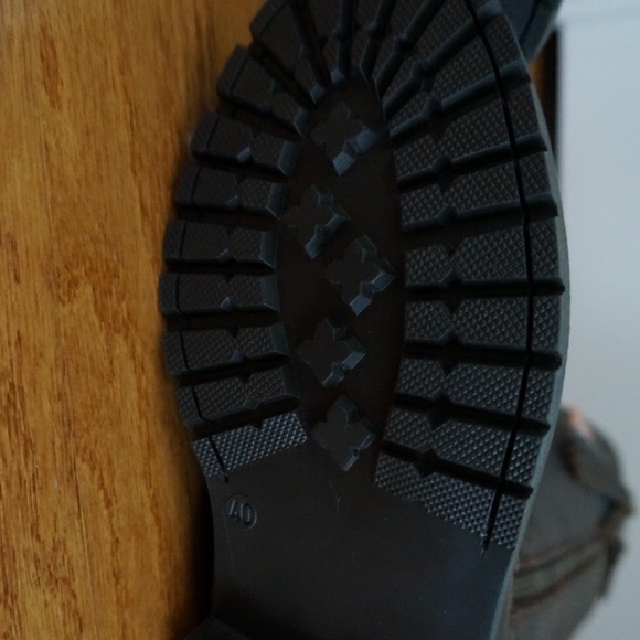 Mark Todd Masterton Tall Boot (standard width) Size 9 - Picture 12 of 14